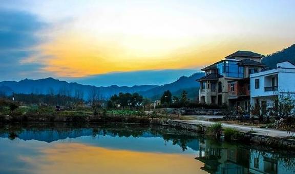 原创 入宿寒山茅舍，走进静谧的小山村，体验原汁原味的农家厨房生活10