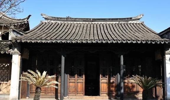 原创 5A古镇里的明代园林，根雕天下一绝，主人有官不做当隐士10