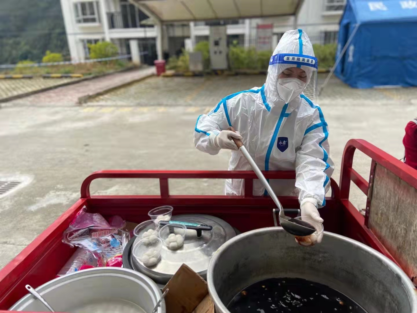 百色文旅:抗疫一线显担当1