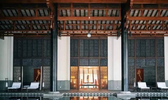 原创 她当然有皱纹,可是开怀大笑的时候,连皱纹也美极了24