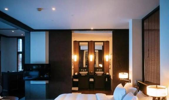 原创 她当然有皱纹,可是开怀大笑的时候,连皱纹也美极了32