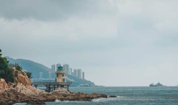 原创 广东唯一的海岛县,顶着东方夏威夷的美名,游客不多适合自驾2