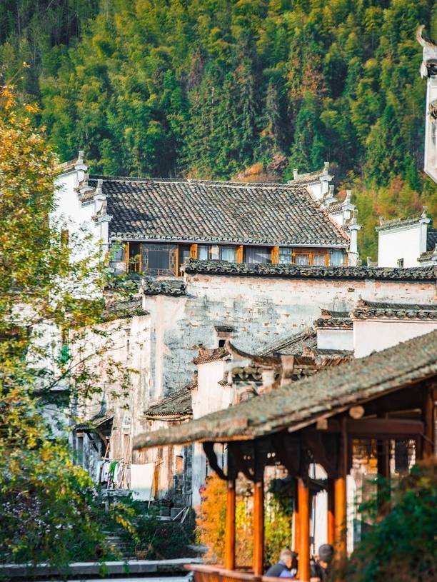 原创 比西递内敛、比宏村安静,这座徽州古村木雕十分精湛7