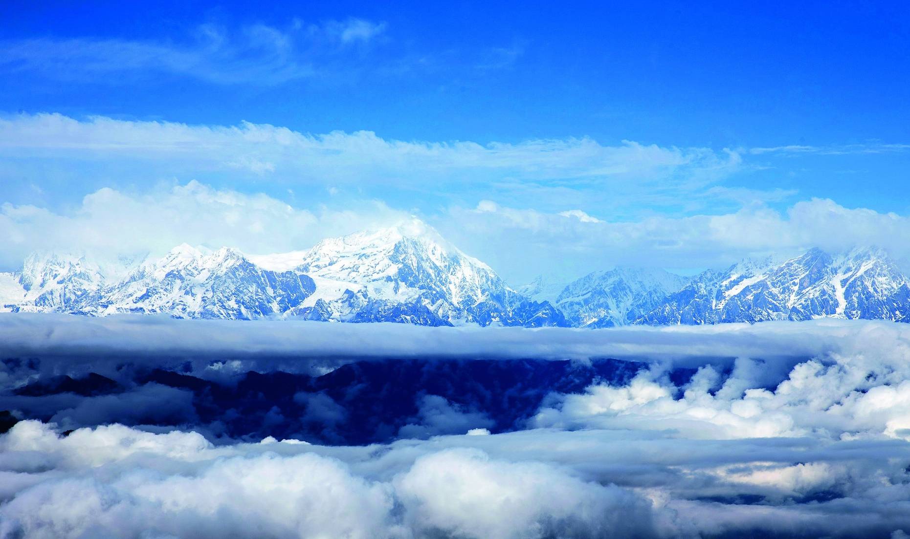 原创 四川牛背山有奇异风光,值得自驾游客一生看一次,冒险上山也值得8