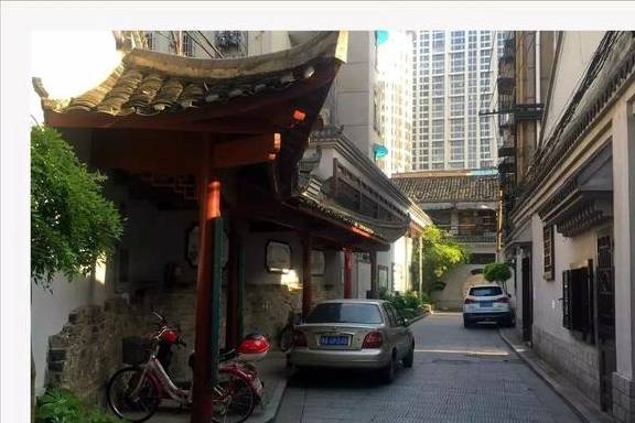 原创 「长沙往事」赐闲湖这条麻石街,不再僻静,也不再悠闲3