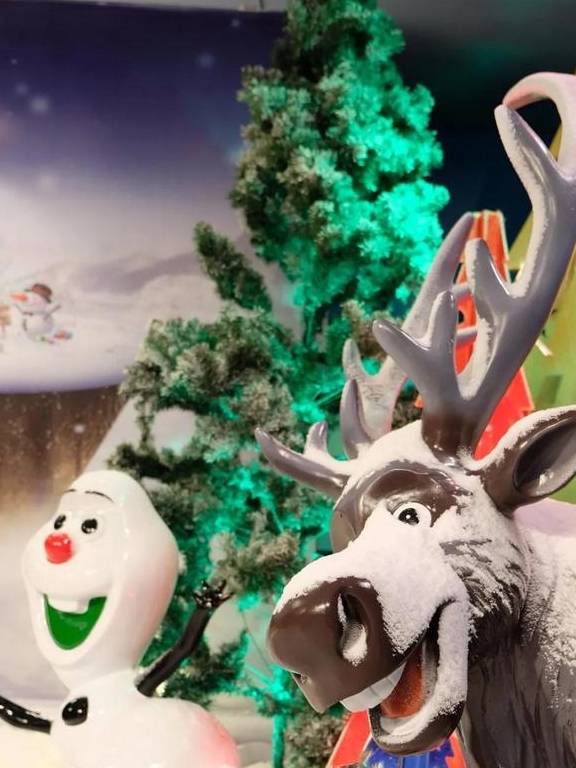 原创 成都再添一处“遛娃”圣地——“冰雪乐园”1