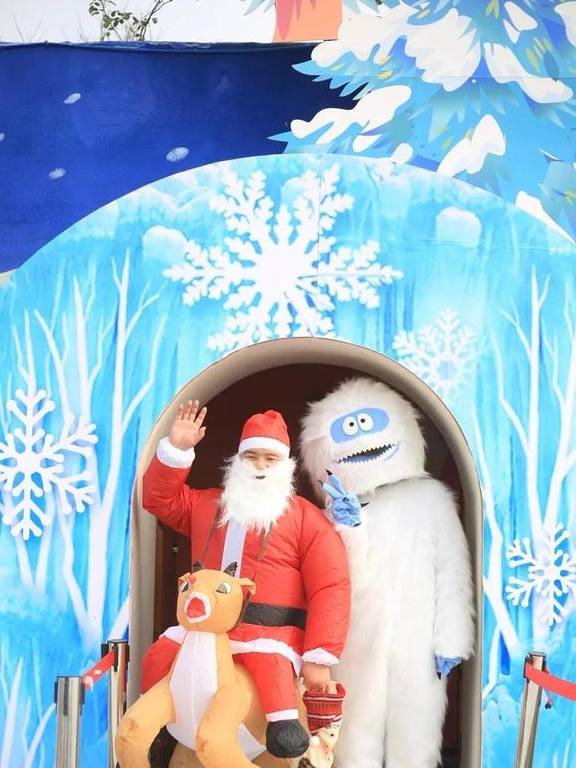 原创 成都再添一处“遛娃”圣地——“冰雪乐园”2