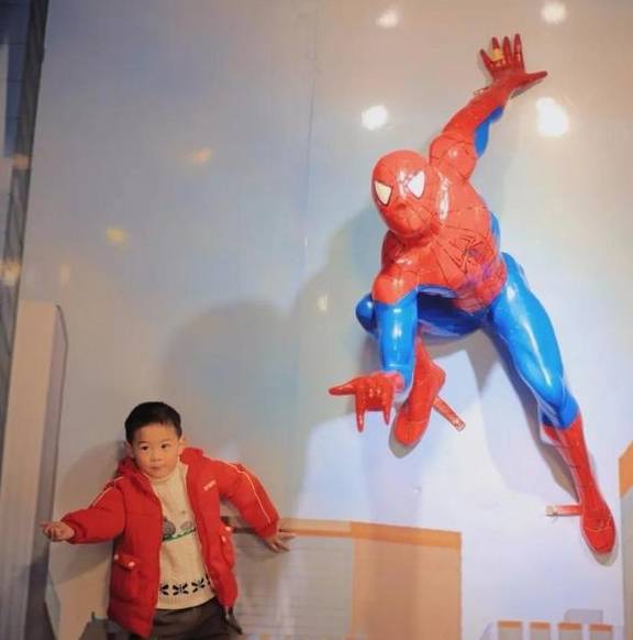 原创 成都再添一处“遛娃”圣地——“冰雪乐园”11