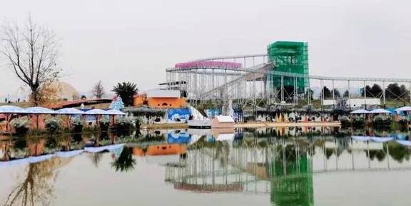 原创 成都再添一处“遛娃”圣地——“冰雪乐园”3