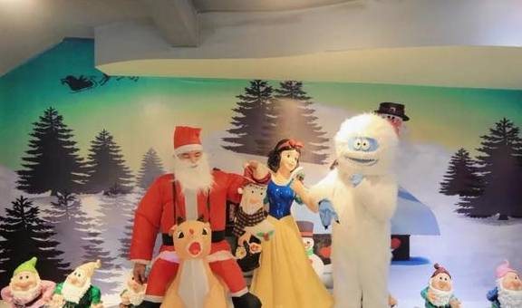 原创 成都再添一处“遛娃”圣地——“冰雪乐园”7