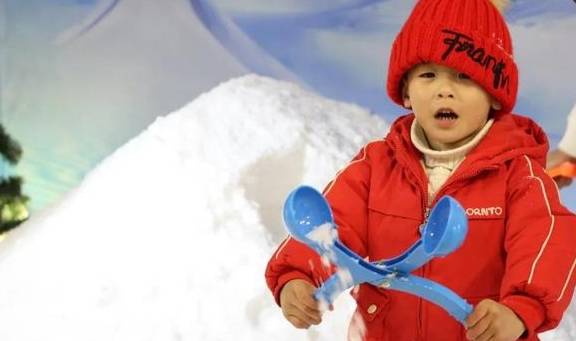 原创 成都再添一处“遛娃”圣地——“冰雪乐园”14