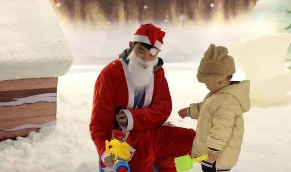 原创 成都再添一处“遛娃”圣地——“冰雪乐园”20