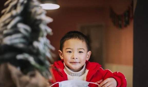 原创 成都再添一处“遛娃”圣地——“冰雪乐园”24