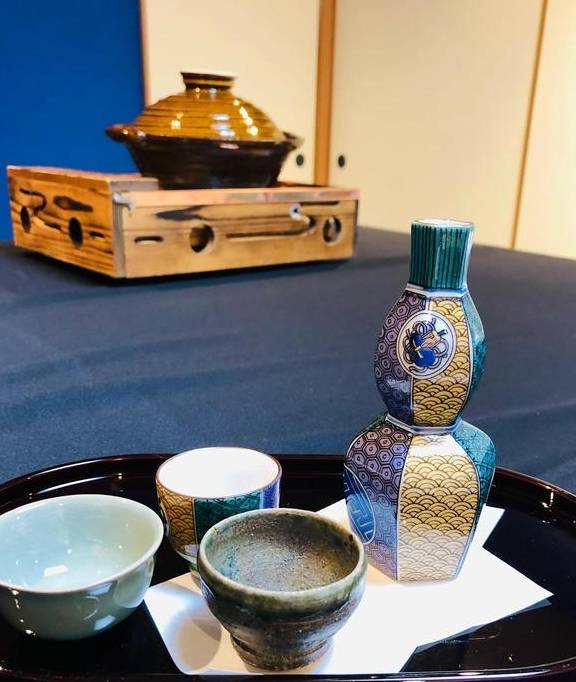 原创 东京有很多河豚店,为什么坐了三个小时新干线跑到金泽来吃河豚?5