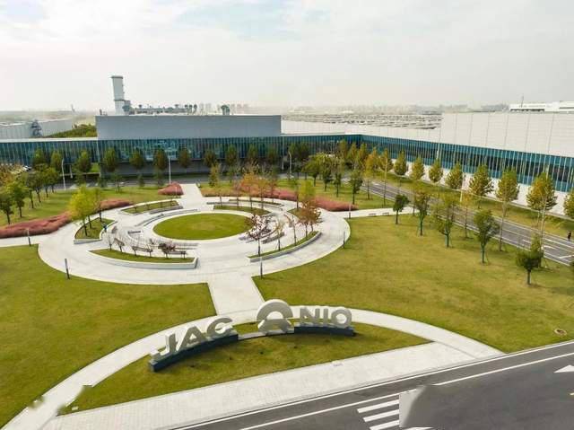 电动车代工大战，比亚迪、吉利冒险入局1