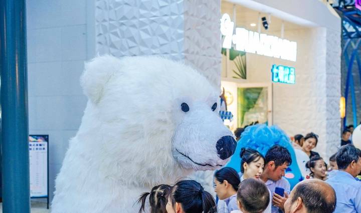 原创 三亚玩什么？这家网红打卡地不容错过，快来沉浸在不夜城的狂欢中8