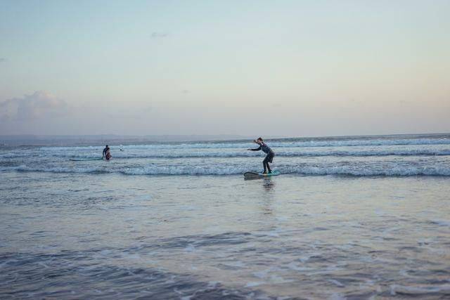 印尼蓝梦岛,风光无限的背后的简朴生活,你愿意在这里过日子吗20