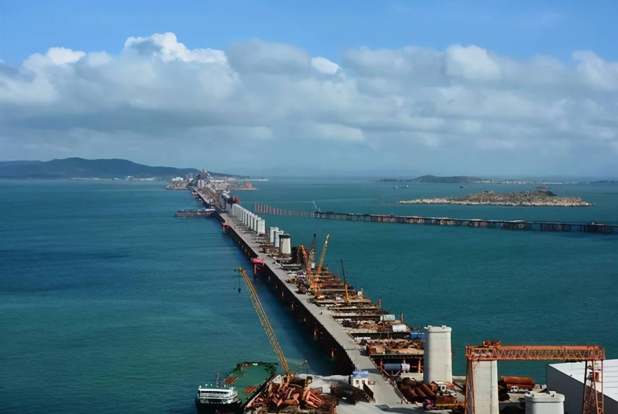 平潭海峡大桥,中国桥梁建设超级工程,世界最长跨海峡公铁大桥6