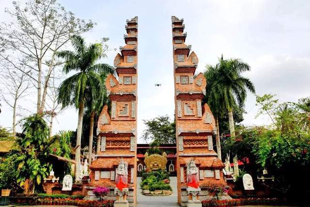 海南人心中最美的海，不在三亚，却有媲美马代的美景10