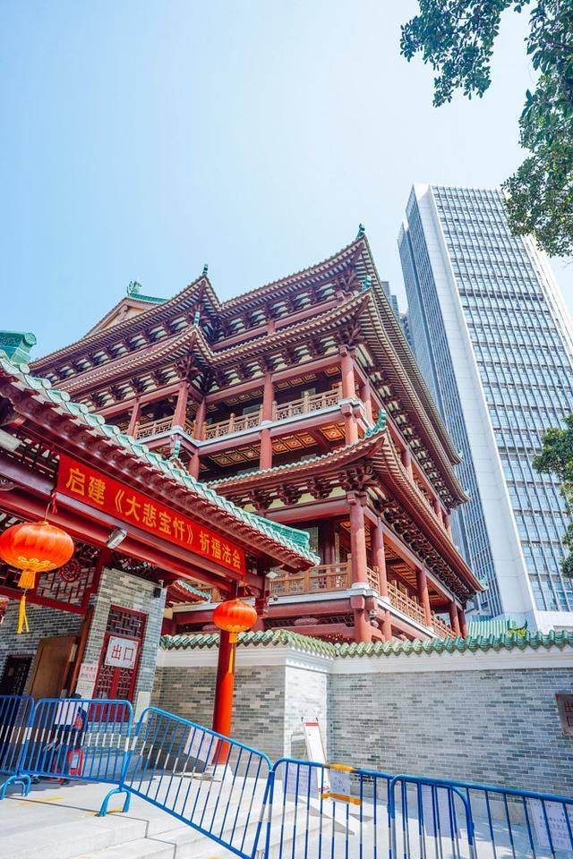 海珠区最热闹的地段，竟然还有个寺庙，古色古香拍照无敌8