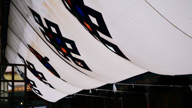 拉萨色拉寺,雨天参观也很美15