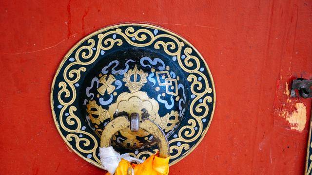 拉萨色拉寺,雨天参观也很美21