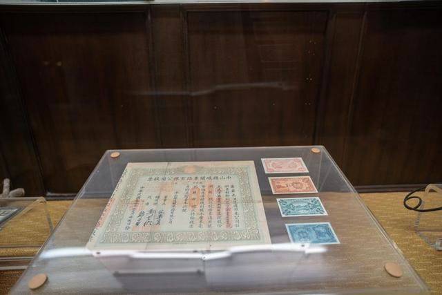 粉色的建筑格外显眼,没想到竟然是个博物馆?快来看看吧13