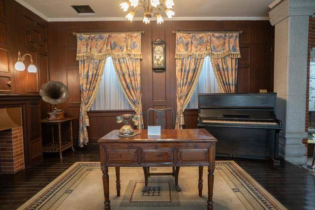 粉色的建筑格外显眼,没想到竟然是个博物馆?快来看看吧19