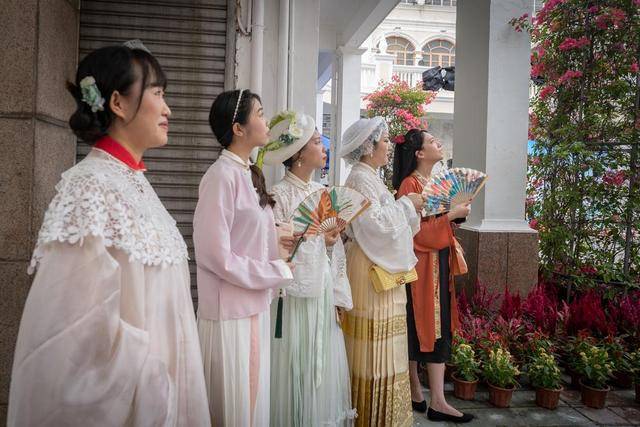 粉色的建筑格外显眼,没想到竟然是个博物馆?快来看看吧25