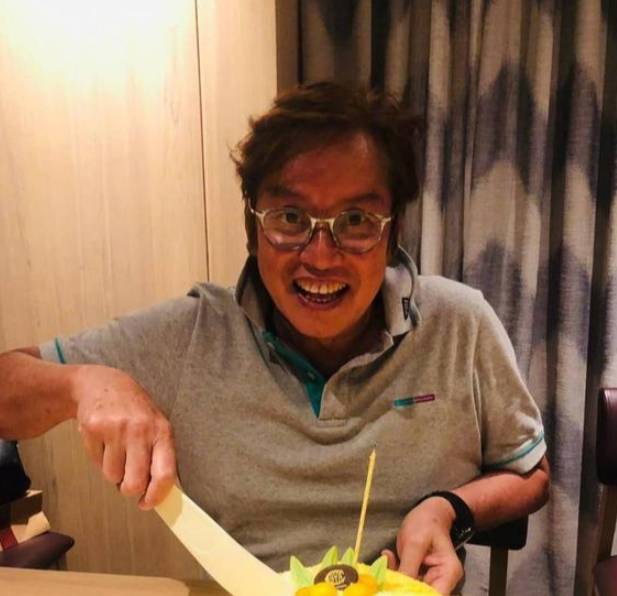 谭咏麟公开自己的家:楼顶天台大得能开派对,在香港属于顶级户型3