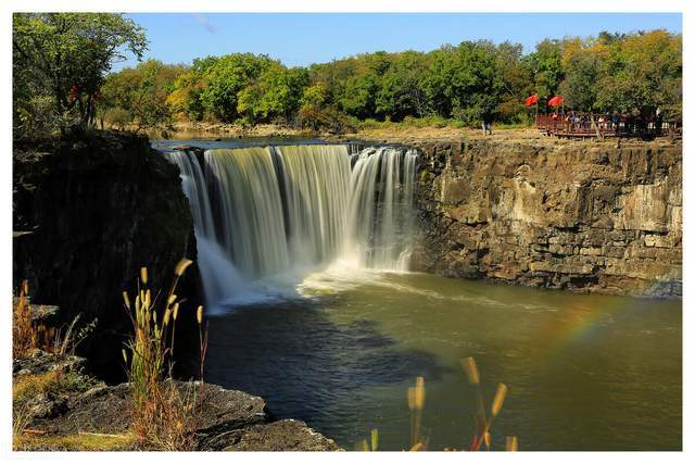 来东北玩，一定要打卡这个湖，这是网络上少有的绝美风景线4