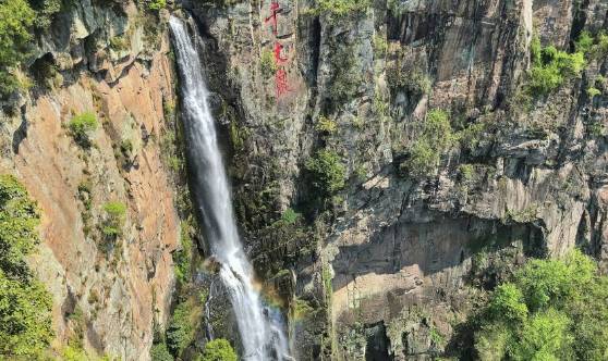 宁波有座低调的山,建有全球最大的弥勒佛像,不输普陀山4