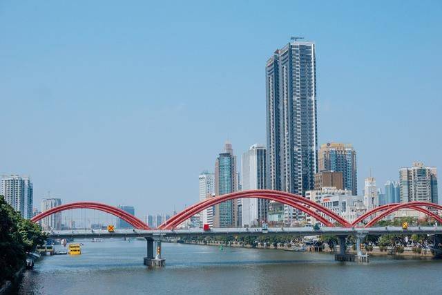 广这座广州最早的铁桥,名气很大,却有很多人在此跳桥13