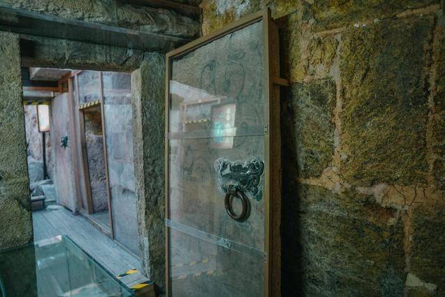 广州市中心的西汉王墓，不收门票，夏天近来都凉飕飕8