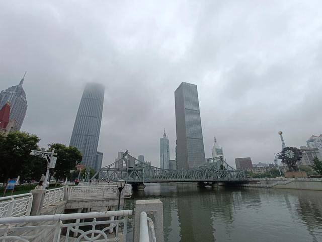 来天津，怎么能不去海河边上玩，去感受超美城市景观12