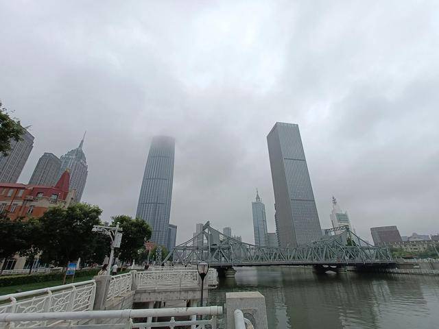 来天津，怎么能不去海河边上玩，去感受超美城市景观13