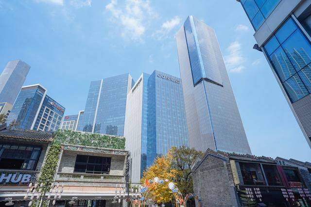 高端又复古?广州高楼夹杂下的温柔水乡,这样的好去处你知道吗?8