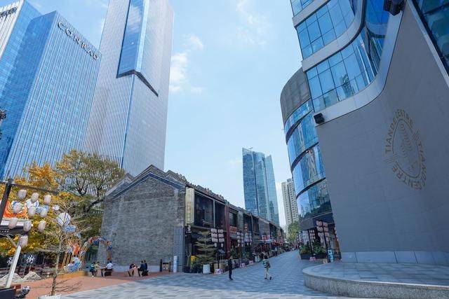 高端又复古?广州高楼夹杂下的温柔水乡,这样的好去处你知道吗?10