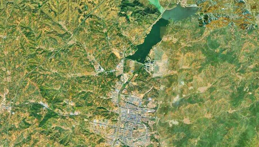 山东烟台的这个县级市,拥有高铁站,却距离城区约40公里3