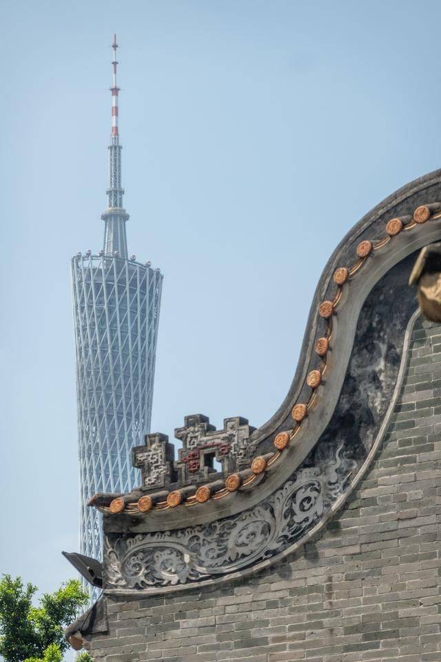 广州最壕祠堂,曾经有个地产商想买他们的土地,结果反被村民……20