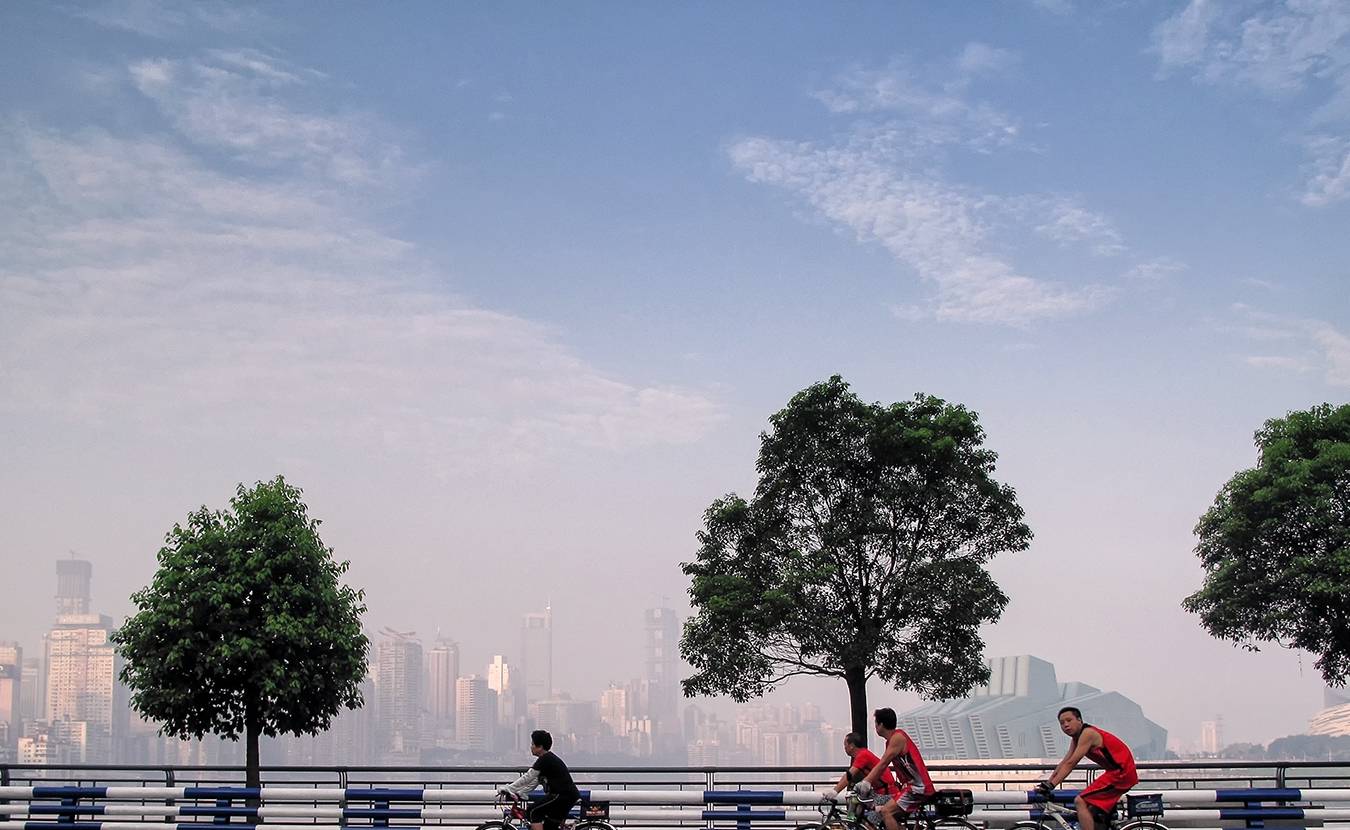 离北上广深后,哪座城市对年轻人最友好:重庆5