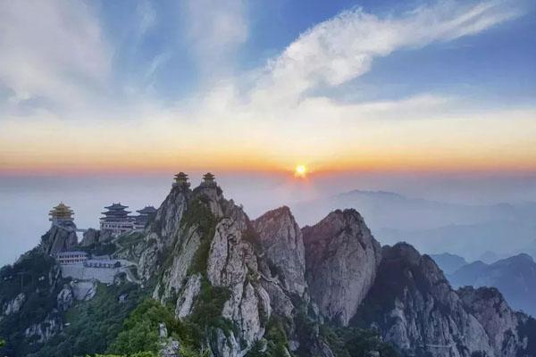 洛阳老君山云海什么季节出现多 附最佳观赏地点3