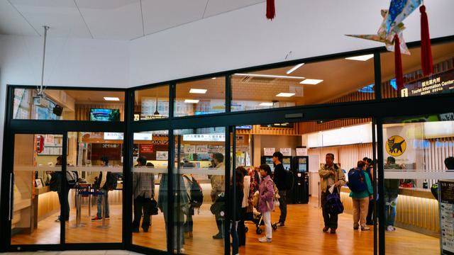 日本这个地方,到了春天满街都是樱花,太浪漫了吧12