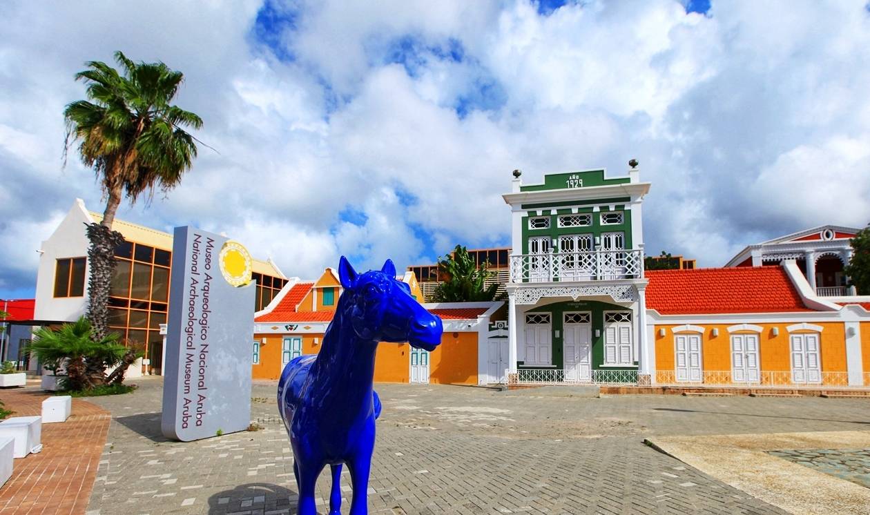 开车2小时就能走完的小岛:喝水都成问题,人均年收入却超20万6