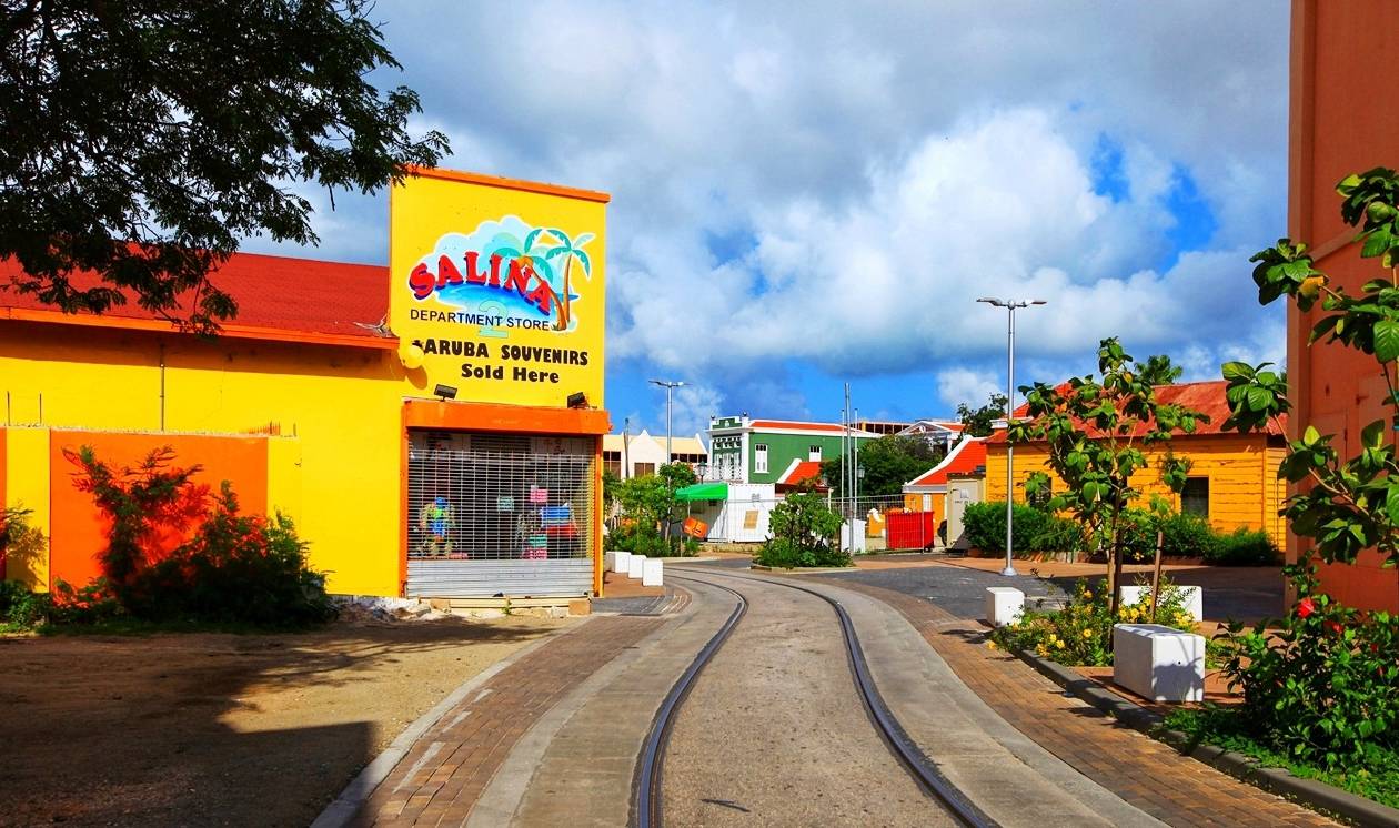 开车2小时就能走完的小岛:喝水都成问题,人均年收入却超20万12