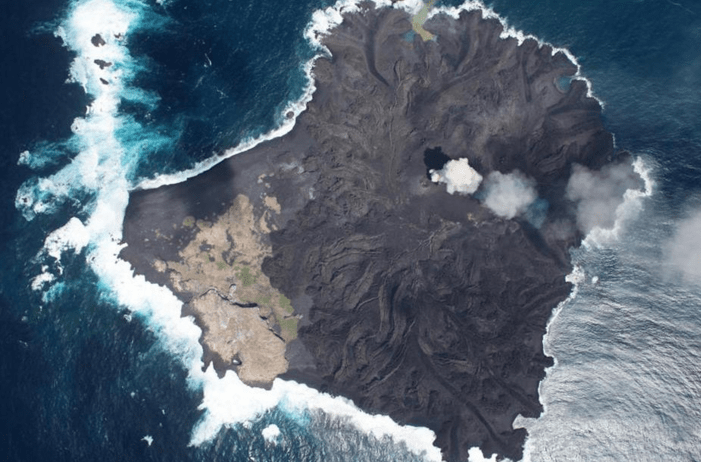 印度洋海底火山喷发,地震仪显示情况不太妙,海底到底发生了啥?4