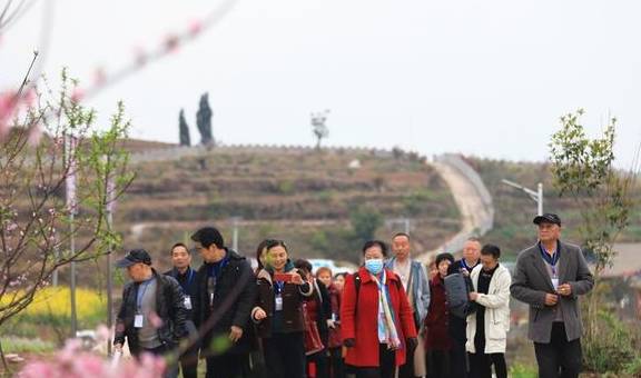 南充：迷你长城！离城区5公里，你去爬过没有？3