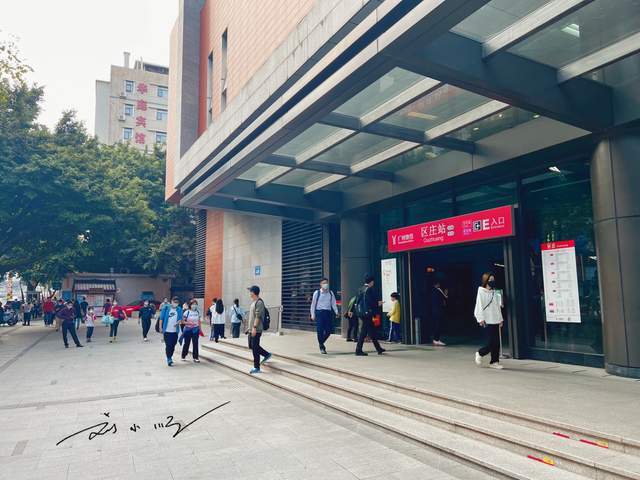 广州有个尴尬的地铁站,外地游客常常念错名字,本地人表示听不懂5