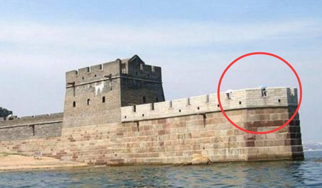 万里长城千年不倒,但为何它的尽头是“大海”?看完佩服古人智慧2