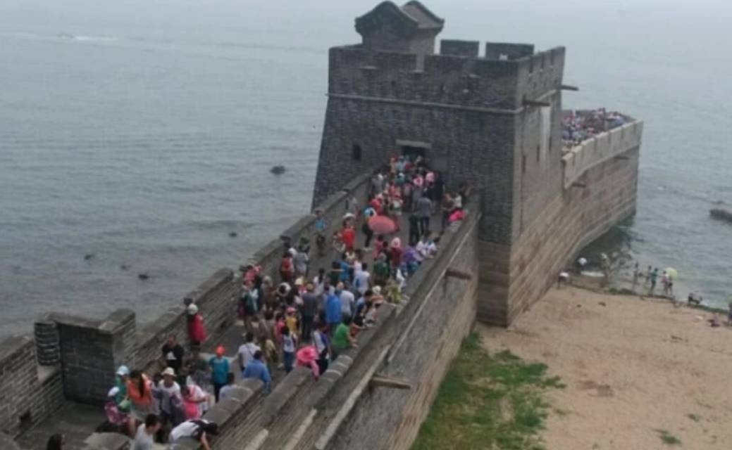 万里长城千年不倒,但为何它的尽头是“大海”?看完佩服古人智慧3